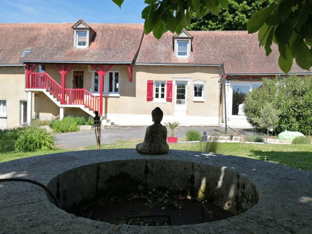 Maison De Charme Pres De Beauval Saint-Cyran-du-Jambot Kültér fotó